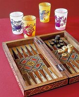 Windlichter mit Japanpapier + Spiel Backgammon, Geschenkidee