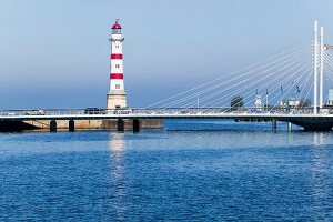 Leuchtturm in Malmö am Öresund, Schweden.