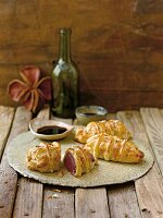Puff pastry stuffed with hare's meat