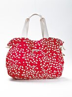 rote Handtasche mit weißen Möwen drauf