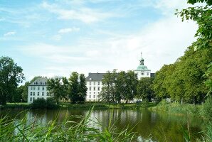 Ostseeküste: Blick auf Schloss Gottorf