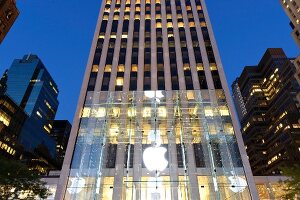 Low angle view of Apple store on 5th Avenue, New York, USA