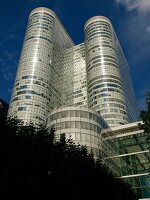 Paris: La Défense, Bürotürme, Himmel blau