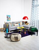 Wohnzimmer im Stil-Mix, EthnoStyle mit farbenfohen Accessoires