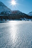 Winterküche, Zugefrorener See, Schneelandschaft, Voralpenland
