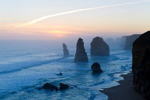 Twelve Apostles at sun rise, Port Campbell National Park, Great Ocean Road, Australia