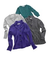 vier Cashmere-Pullover von FTC in verschiedenen Farben