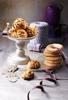 Pine nut biscuits and almond rings