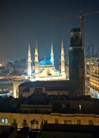 Beirut, nachts, Blick über die Stadt Mohammed-al-Amin-Moschee