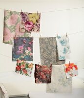 Deko-Stoffe, Blüten-Print, floral Wäscheleine, Wäscheklammer