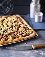 Backen mit Stevia: Zwetschgenkuchen vom Blech mit Streuseln