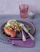 Gefüllte Schnitzel mit Kokos-Nudeln Kalbsschnitzel, Sprossen