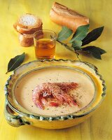 Bisque mit Garnelen (Frankreich)