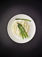 Risotto with green asparagus