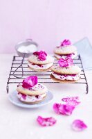 Rose whoopie pies