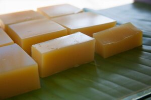 Rice desserts on a banana leaf (Thailand)