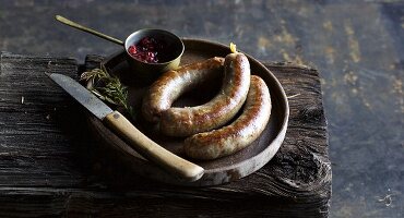 Hausgemachte Rehbratwurst