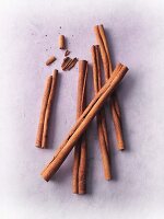 Cinnamon sticks