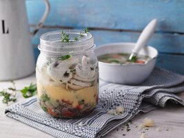 Polenta and mushroom soup in a jar