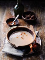 Maronen-Cremesuppe mit weißem Trüffelöl nach Hildegard von Bingen