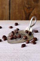 Espressobohnen in Bitterschokolade (Simple Glyx)
