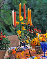 Kerzenständer mit Calendula (Ringelblumen)