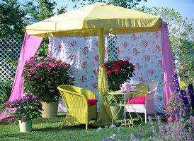 Parasol with awnings
