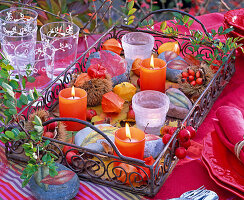 Stones with napkin technique 'leaves'