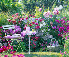 Seating area on the summer bed