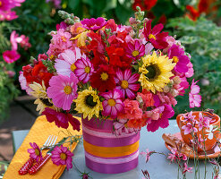 Planter with ribbons