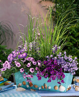 Balcony box with maritim decorating