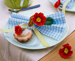 Primrose table decoration