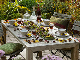 Chestnuts table decoration