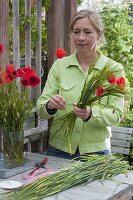 Bouquet of poppies and barley: 2/5