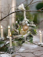 Snowy wreath of Pinus (silk pine), Hedera (ivy) and Cladonia