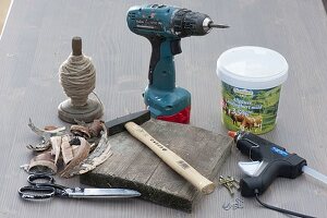 Yoghurt bucket with birch bark as planter