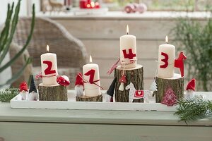 Fast Advent wreath on tree pieces