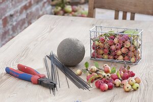 Ornamental apple balls as a table decoration