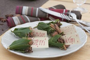 Christmas table decoration in a hut