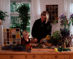 Getrocknete Blüten, Frucht- und Samenstände