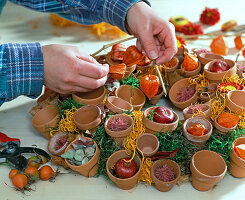 Wreath from clay pots (4/5)