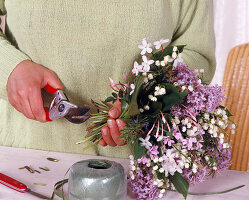 Binding a scented bouquet