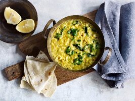 Vegetarian coconut lentils with baby leaf spinach (Asia)