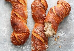 Crusty twisted bread sticks