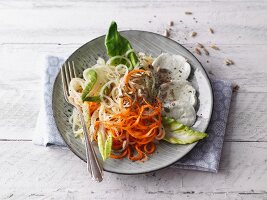 Kohlrabi and carrot noodle salad
