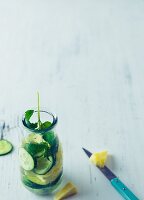 Flavoured water with pineapple, cucumber and mint