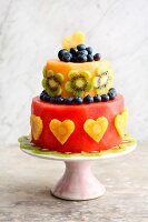 Low-Carb-Fruchtpower-Torte aus Kiwi, Ananas und Melonen