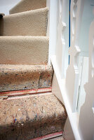 Laying new carpet on staircase