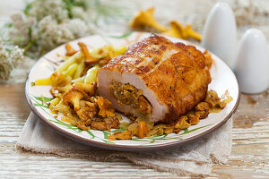 Pork chop stuffed with chanterelles