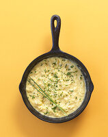 Scrambled egg with cheese and chives